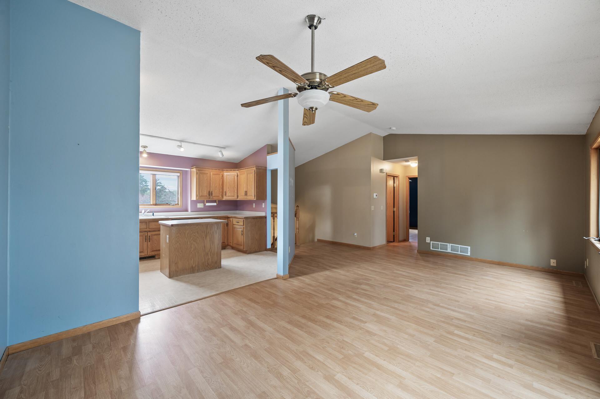 17441 Marigold Street, Andover, Minnesota image 10