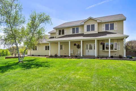 Homes For Sale - 1413 27th Street<br/> Mower County, Austin, MN 55912
