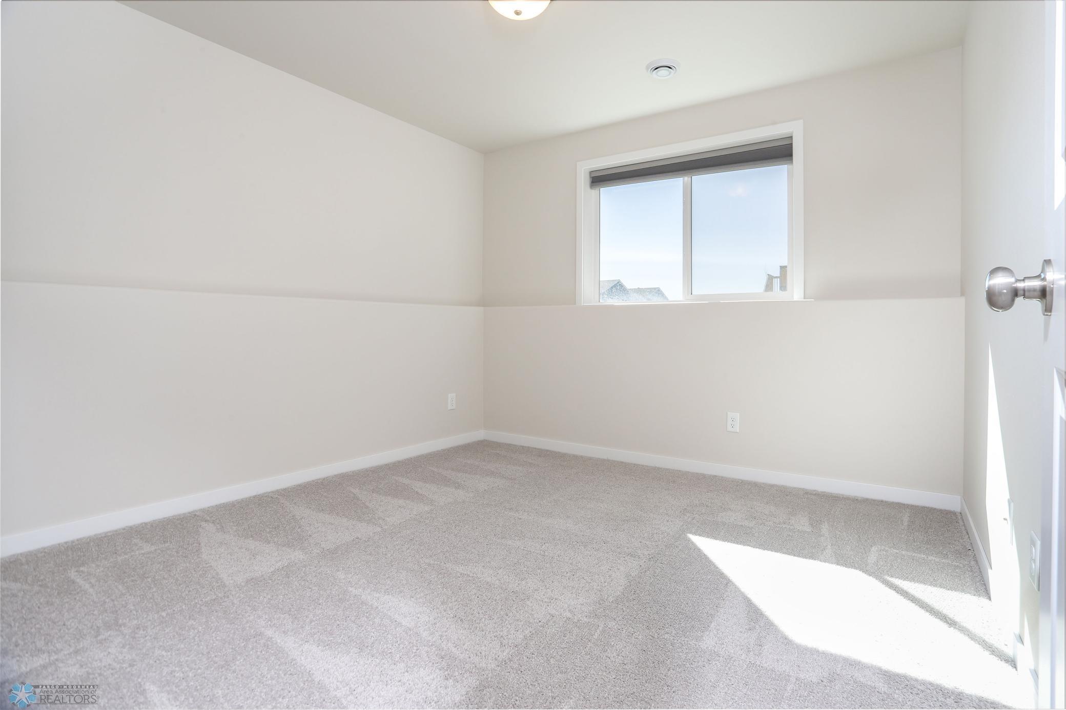 Horace, North Dakota 58047, United States, 3 Bedrooms Bedrooms, ,2 BathroomsBathrooms,Residential,Active,100314