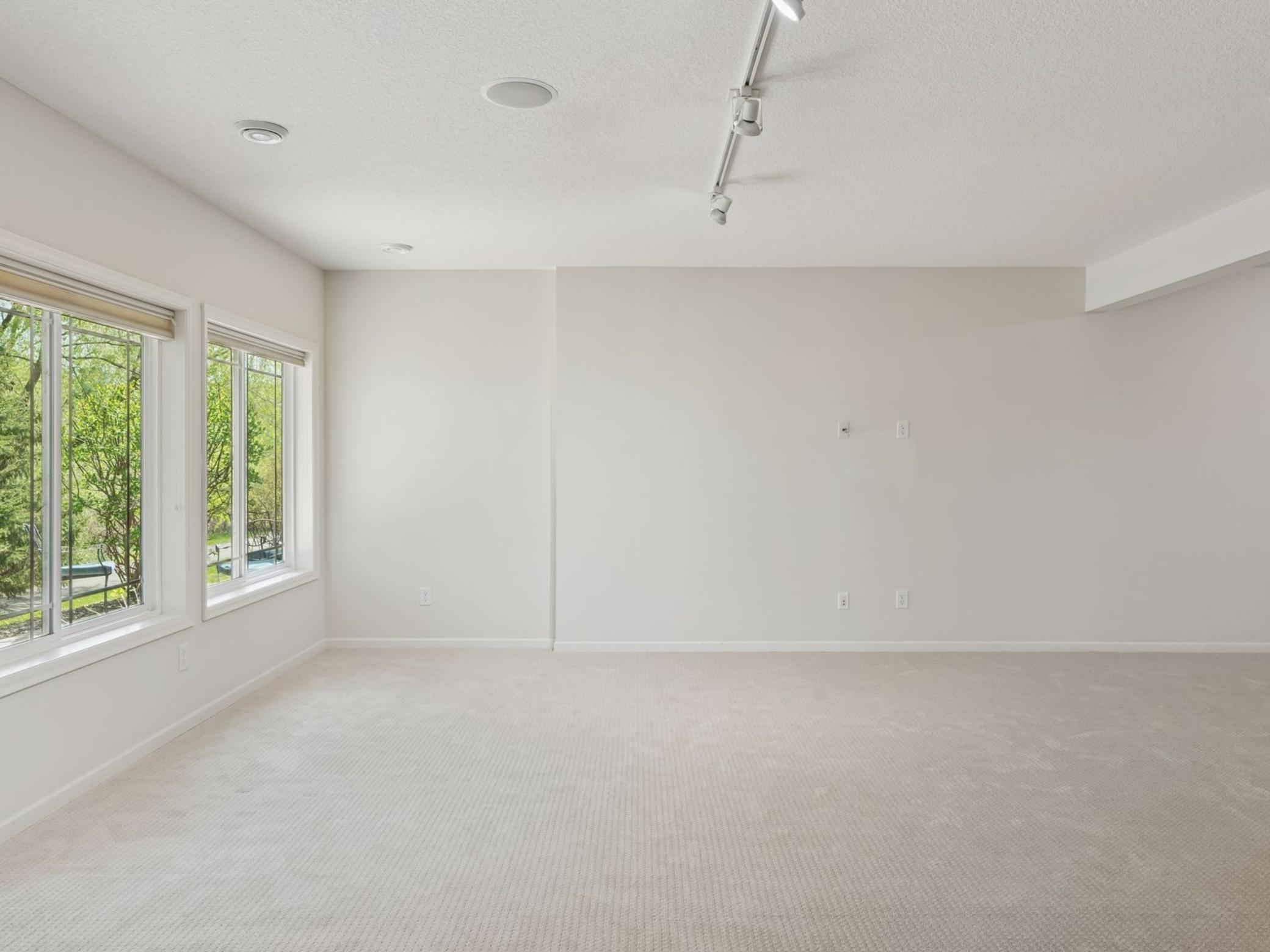 19808 Dawson Lane, Farmington, Minnesota image 37