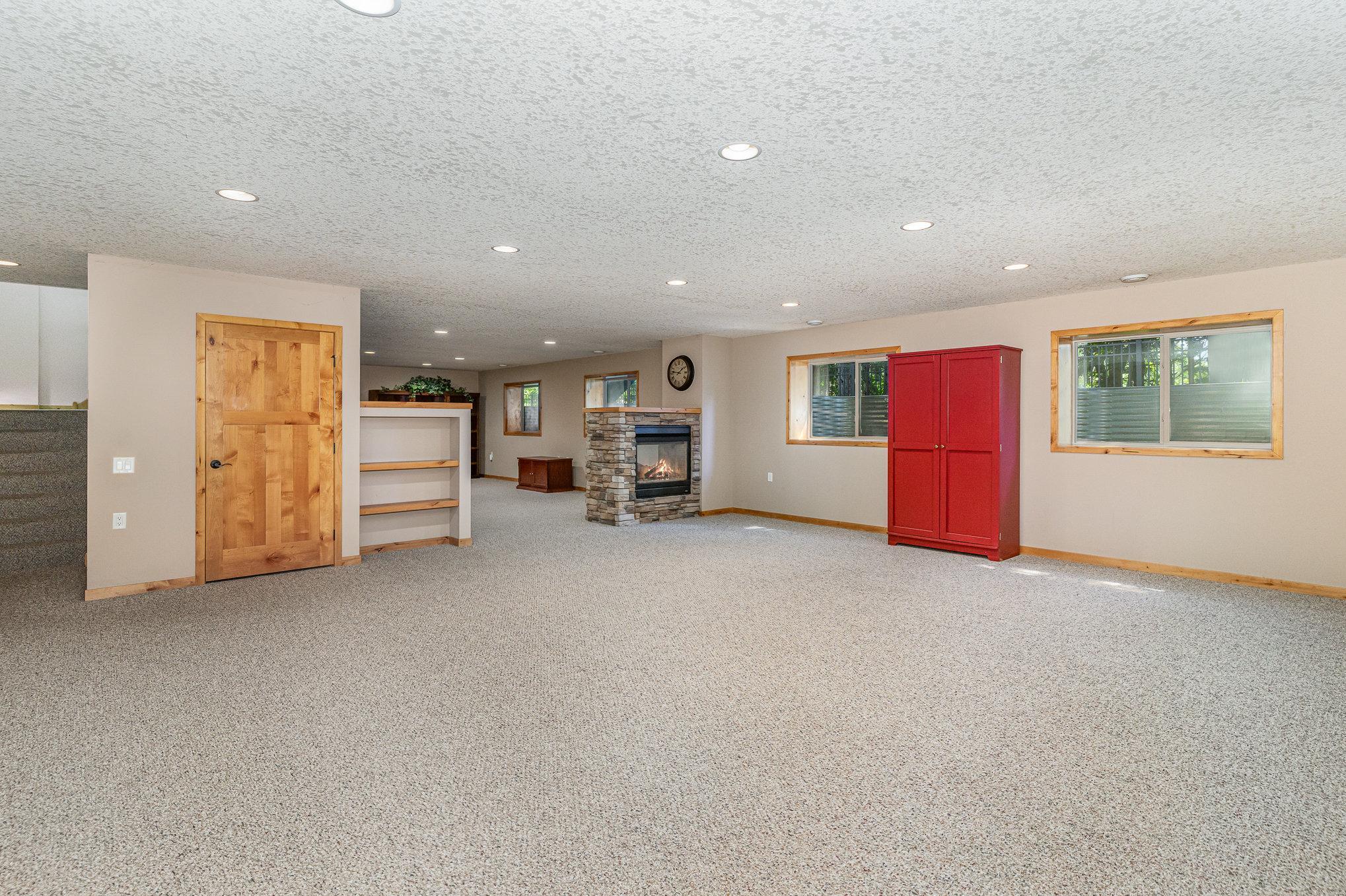 17034 Galleon Circle, Rosemount, Minnesota image 31