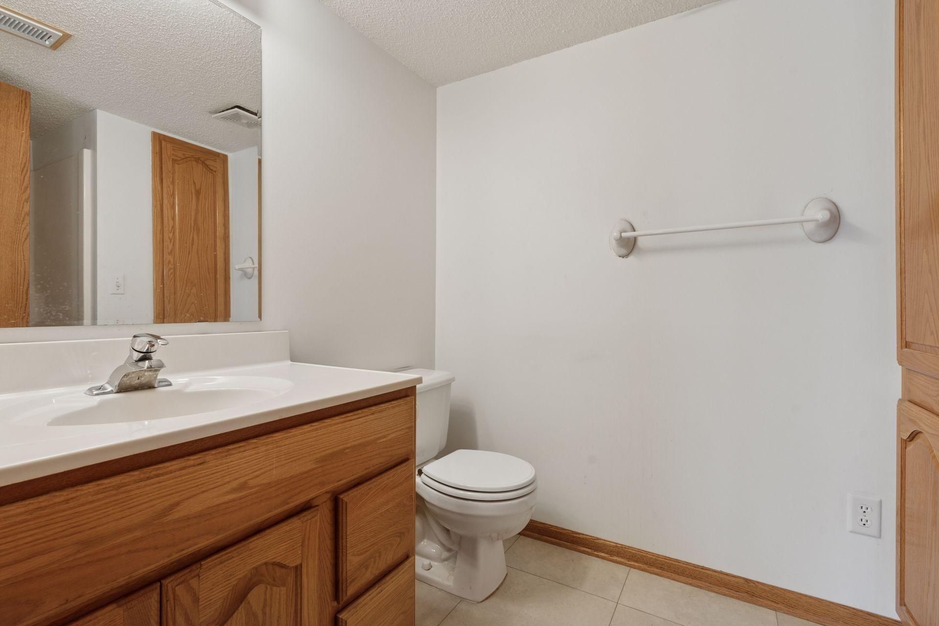 13068 Elgin Drive, Elk River, Minnesota image 32