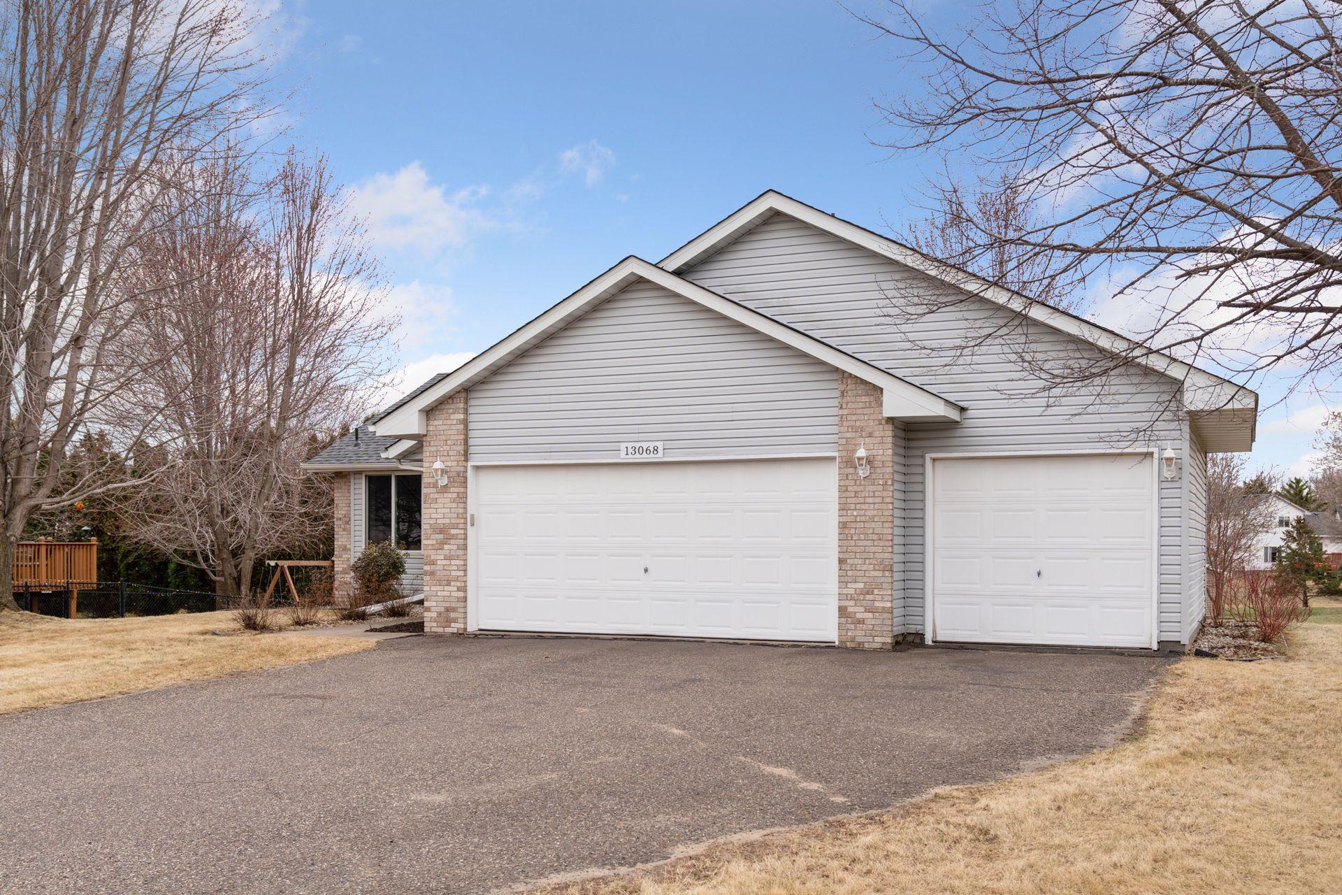 13068 Elgin Drive, Elk River, Minnesota image 2
