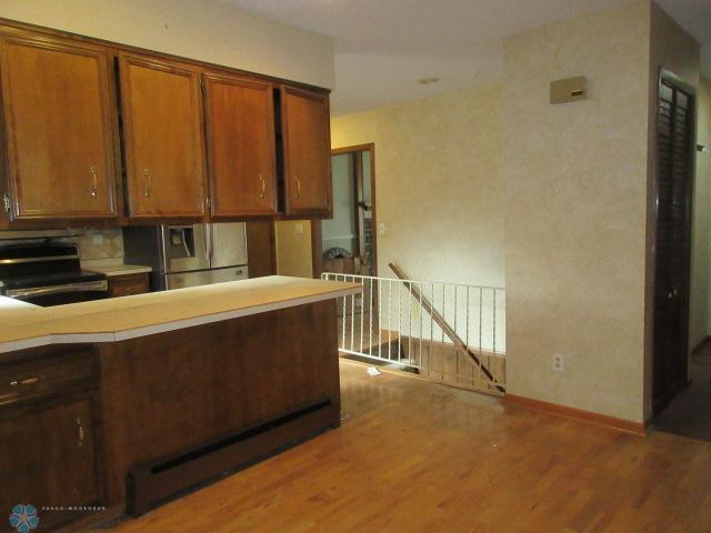 Fargo, North Dakota 58102, United States, 5 Bedrooms Bedrooms, ,3 BathroomsBathrooms,Residential,Active,113895