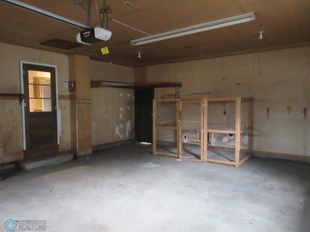 Fargo, North Dakota 58102, United States, 5 Bedrooms Bedrooms, ,3 BathroomsBathrooms,Residential,Active,113895