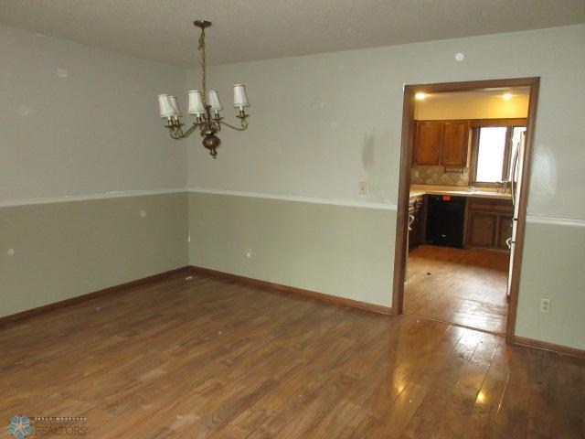 Fargo, North Dakota 58102, United States, 5 Bedrooms Bedrooms, ,3 BathroomsBathrooms,Residential,Active,113895