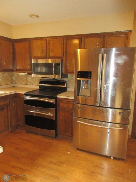 Fargo, North Dakota 58102, United States, 5 Bedrooms Bedrooms, ,3 BathroomsBathrooms,Residential,Active,113895