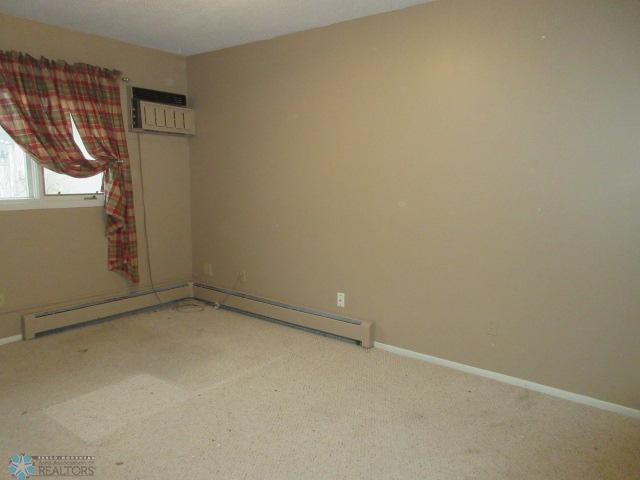 Fargo, North Dakota 58102, United States, 5 Bedrooms Bedrooms, ,3 BathroomsBathrooms,Residential,Active,113895