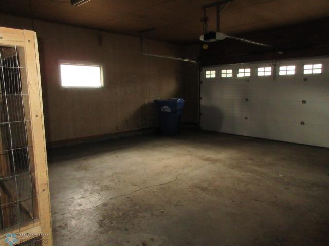 Fargo, North Dakota 58102, United States, 5 Bedrooms Bedrooms, ,3 BathroomsBathrooms,Residential,Active,113895