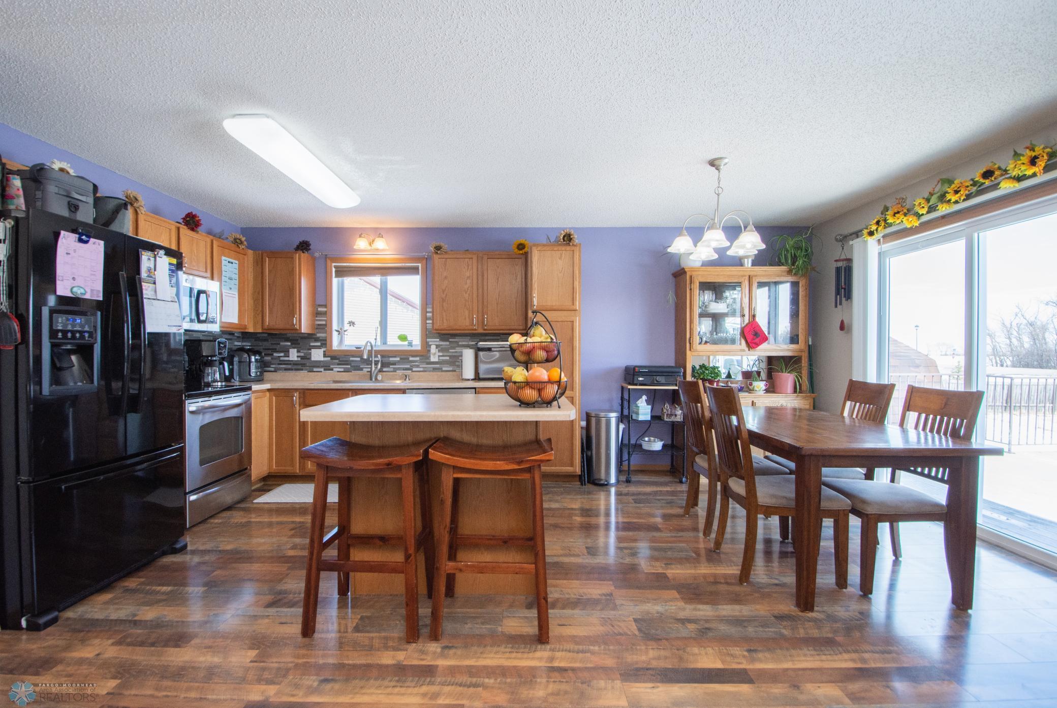 361 Maple Pointe Boulevard, Mapleton, North Dakota image 13