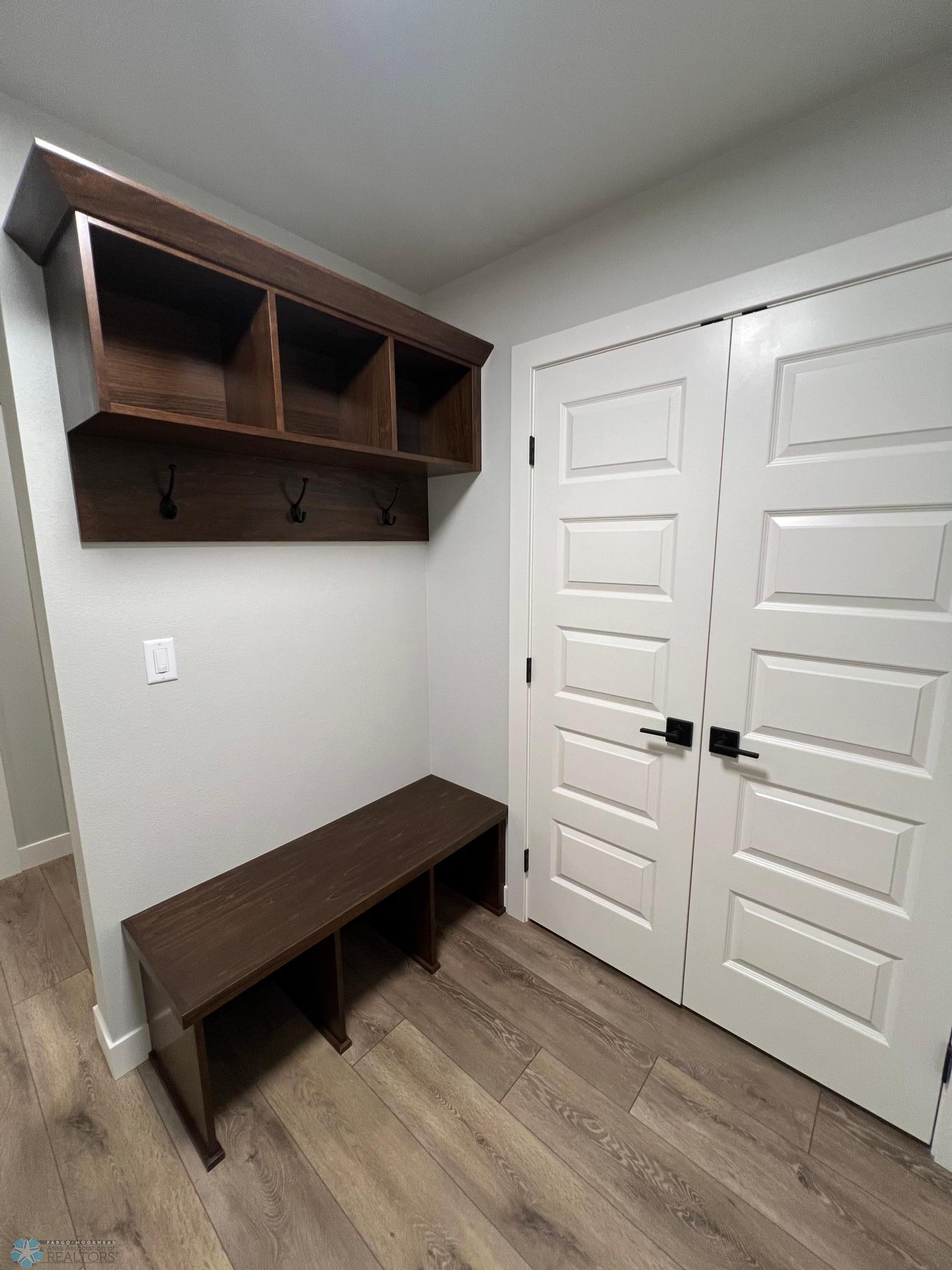 Fargo, North Dakota 58104, United States, 5 Bedrooms Bedrooms, ,5 BathroomsBathrooms,Residential,Pending,50161