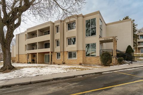 Condo For Sale - 354 Elton Hills Drive<br/> Rochester, MN 55901