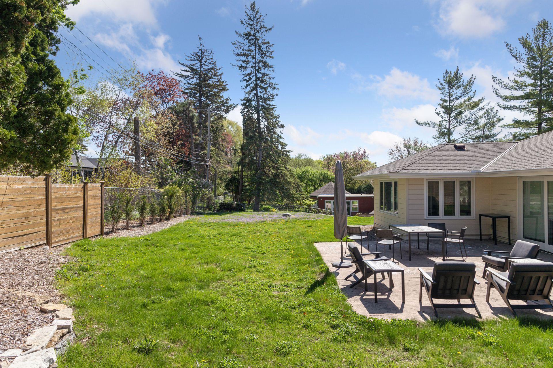 2053 Upper Saint Dennis Road, Saint Paul, Minnesota image 50