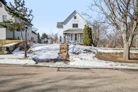 Multifamily For Sale - 1417 Marion Street<br/> Ramsey County, Saint Paul, MN 55117