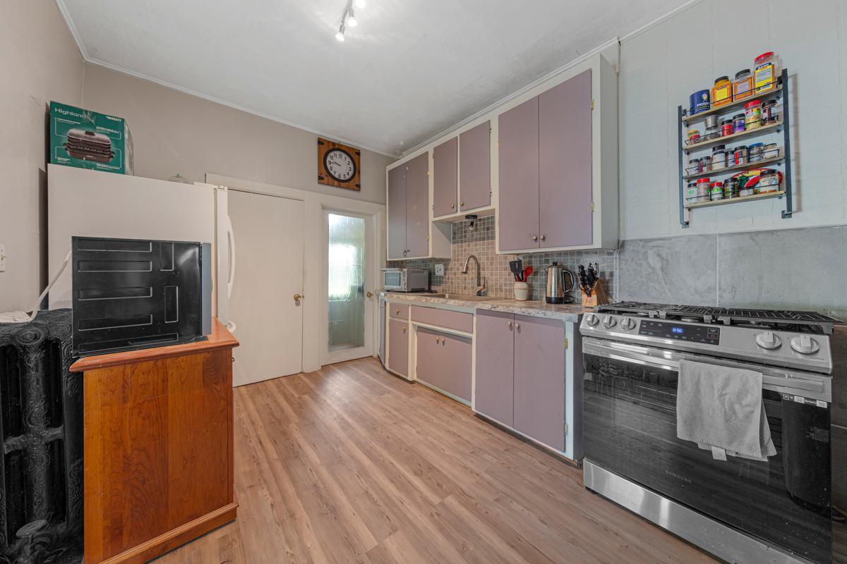 819 S Cedar Avenue, Owatonna, Minnesota image 18