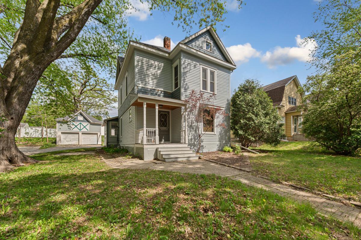 819 S Cedar Avenue, Owatonna, Minnesota image 1