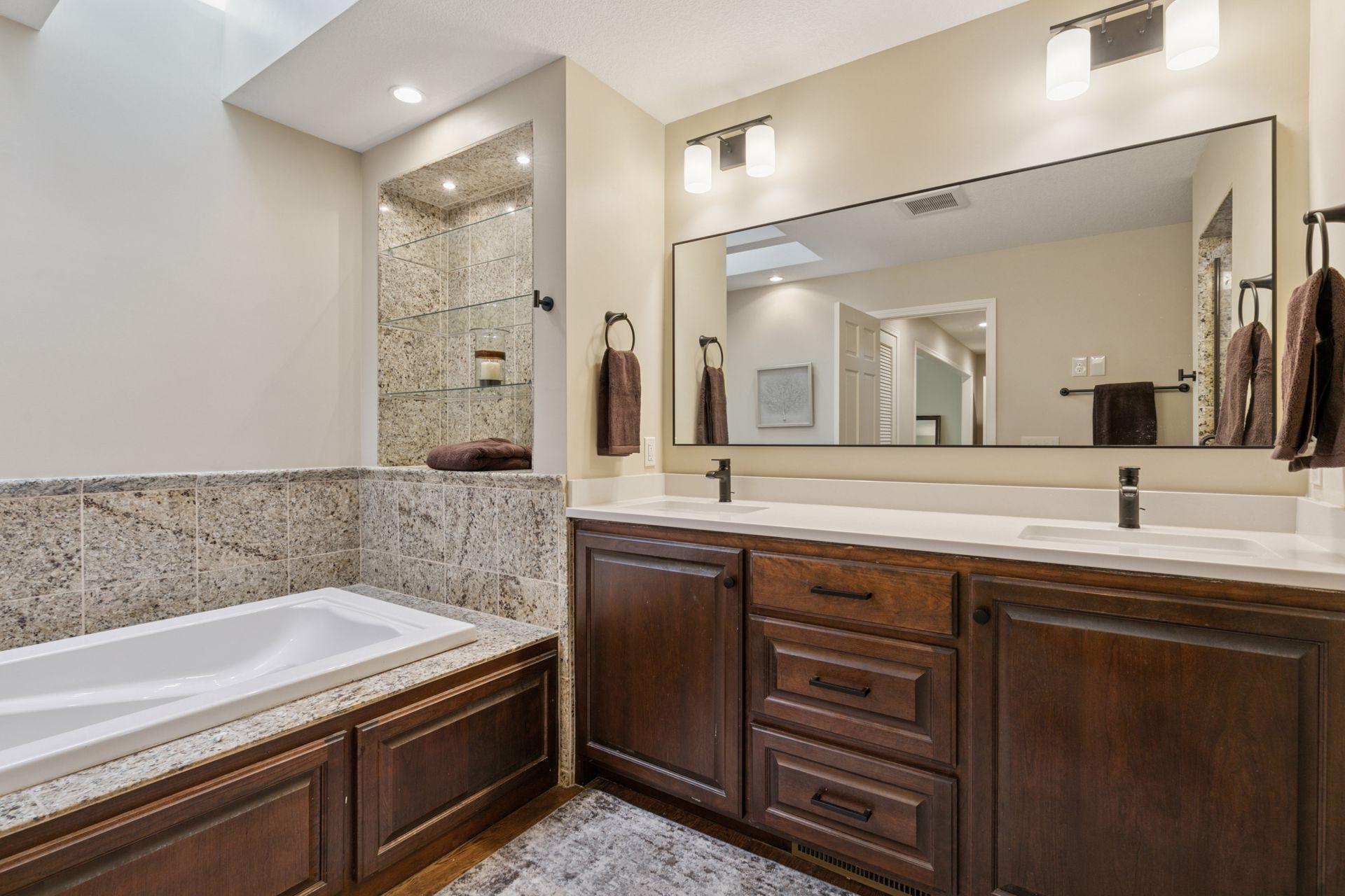 1182 Lexington Ridge Court, Eagan, Minnesota image 21