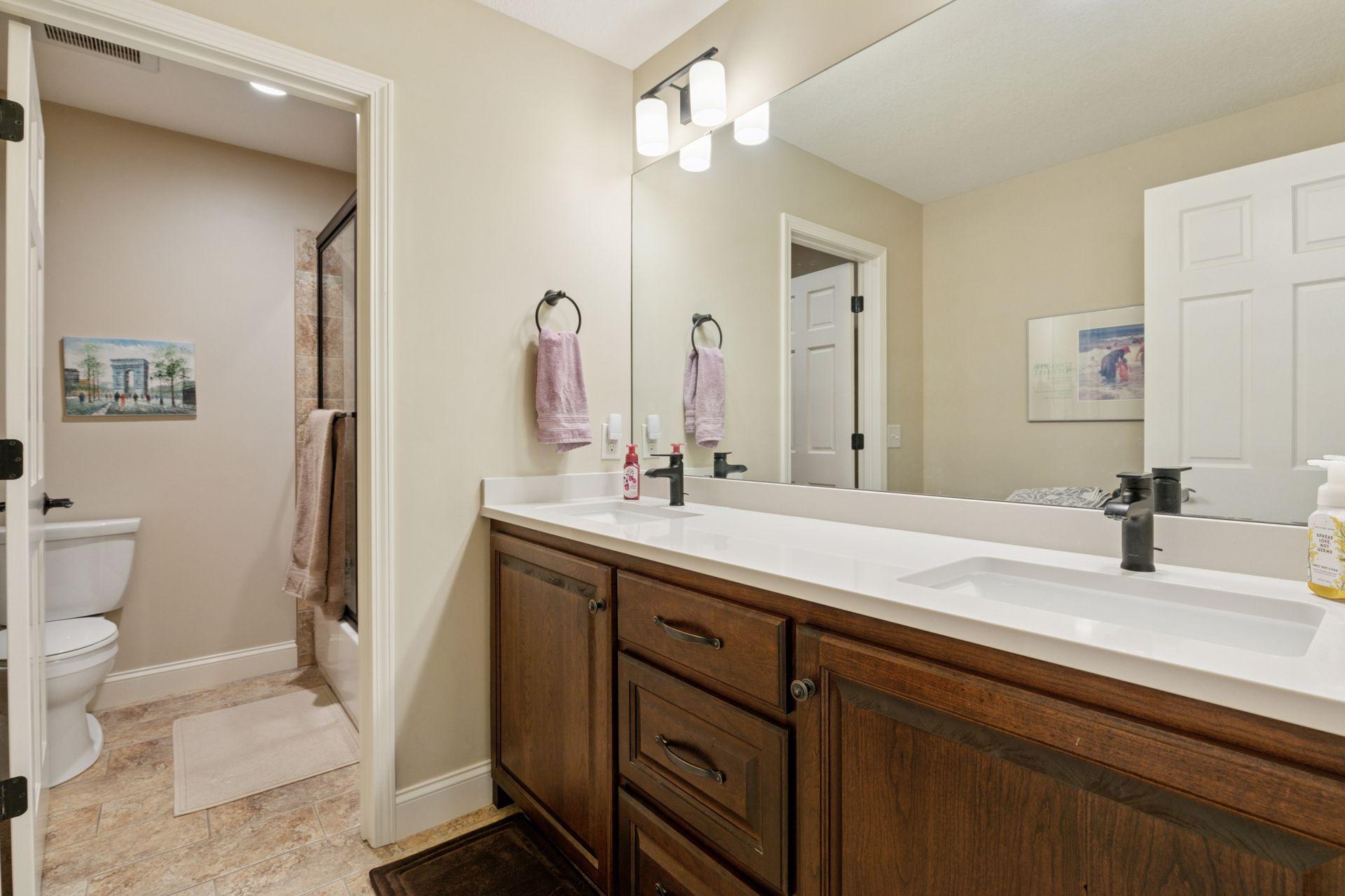 1182 Lexington Ridge Court, Eagan, Minnesota image 24