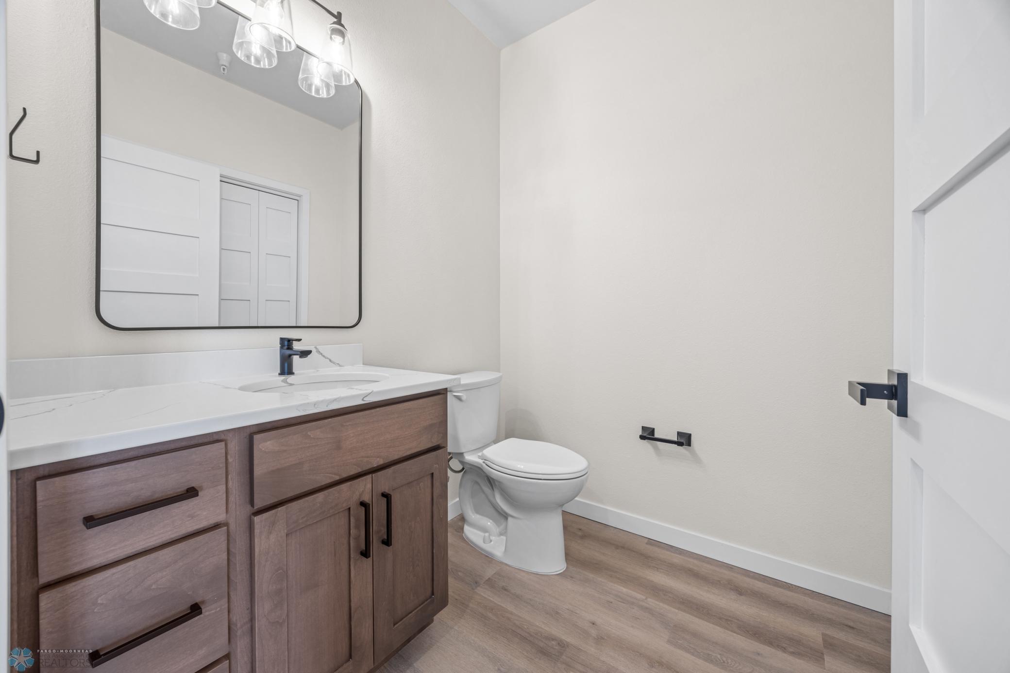 Fargo, North Dakota 58103, United States, 2 Bedrooms Bedrooms, ,2 BathroomsBathrooms,Residential,Active,122292