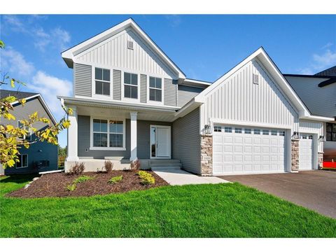 Homes For Sale - 2015 Lusitano Street<br/> Shakopee, MN 55379