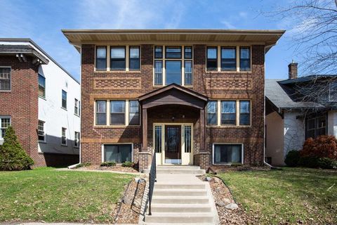 Condo For Sale - 3229 Garfield Avenue<br/> Minneapolis, MN 55408