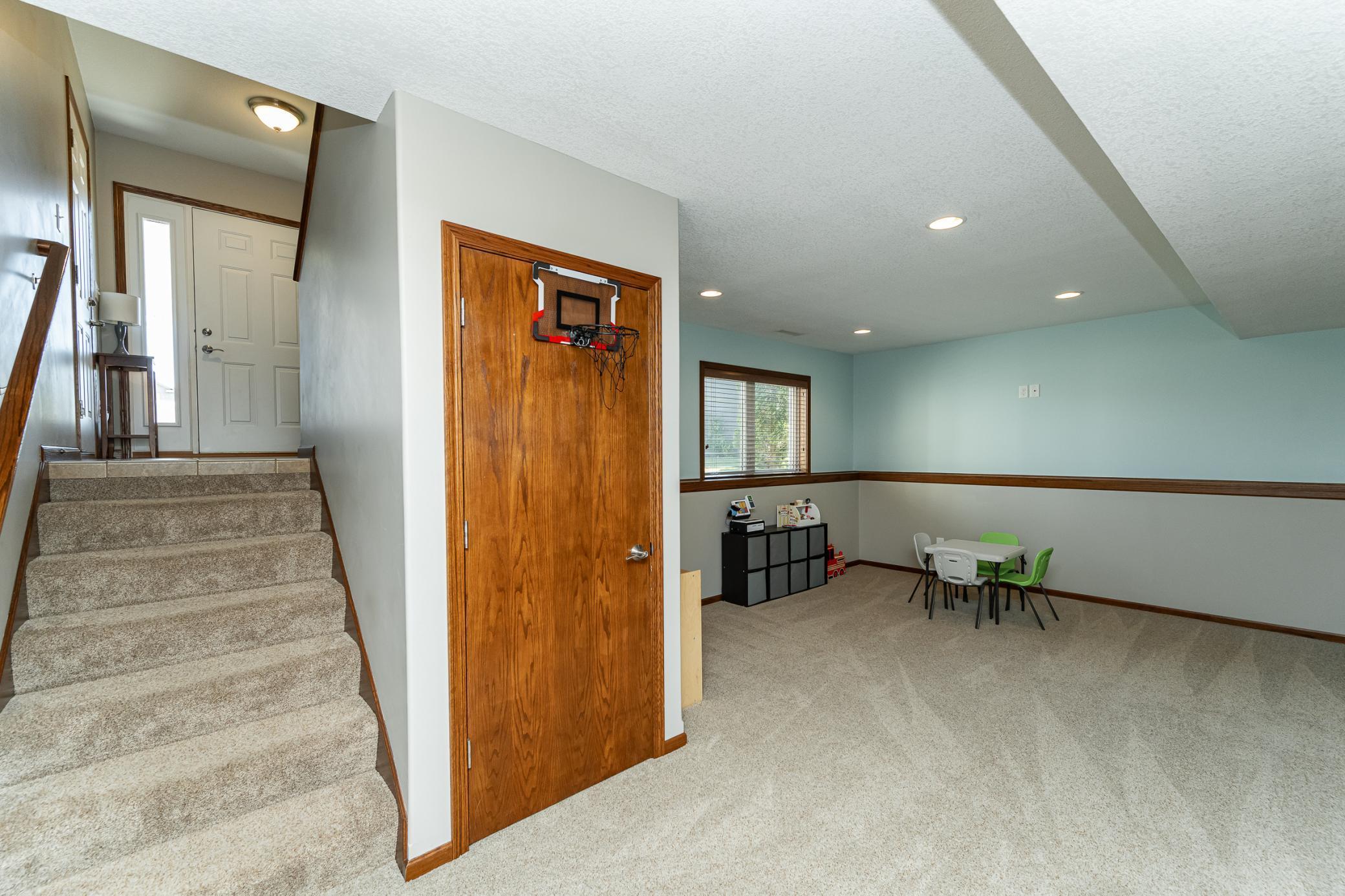 1436 Tunbridge Place, Byron, Minnesota image 19
