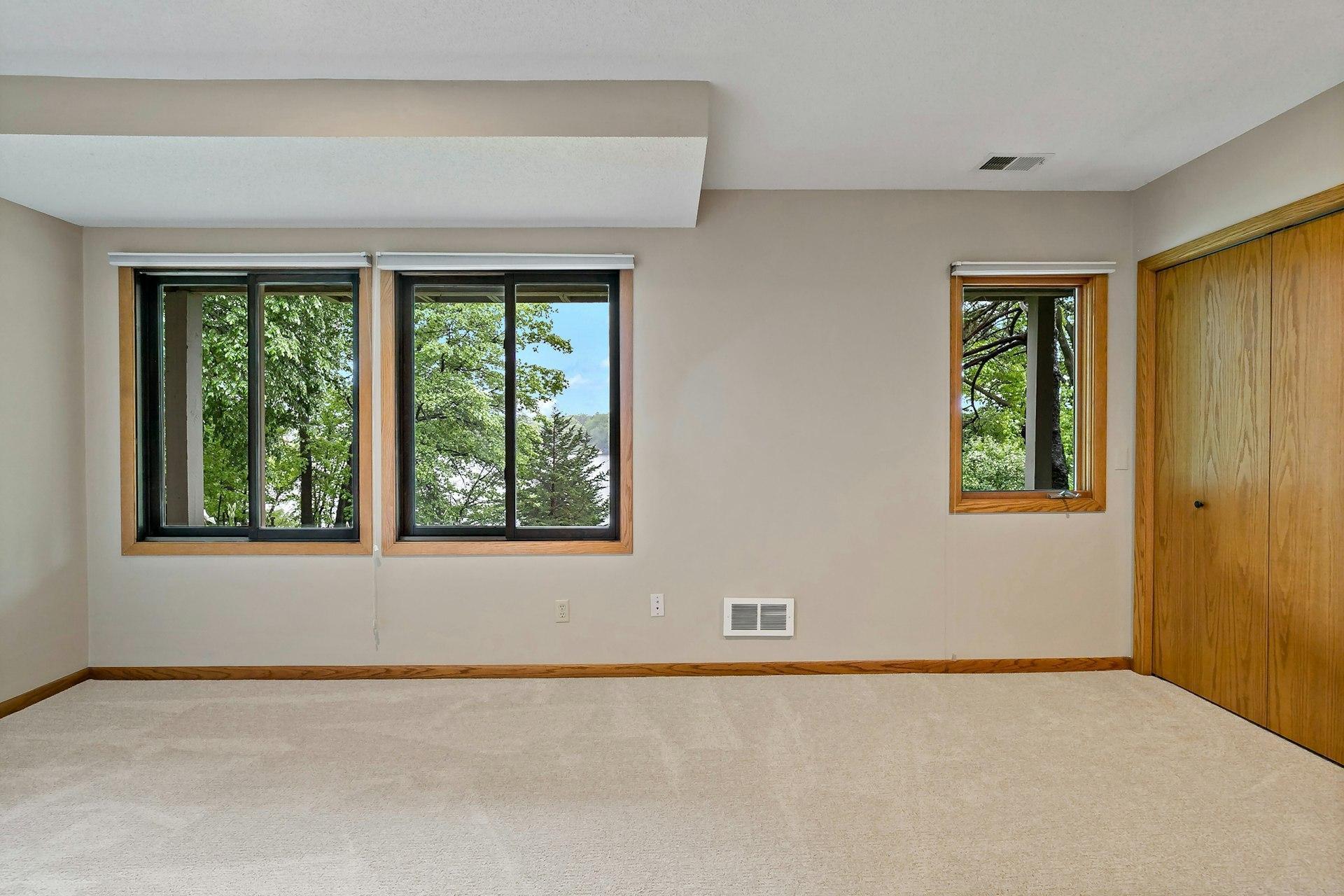15466 Village Woods Drive, Eden Prairie, Minnesota image 27