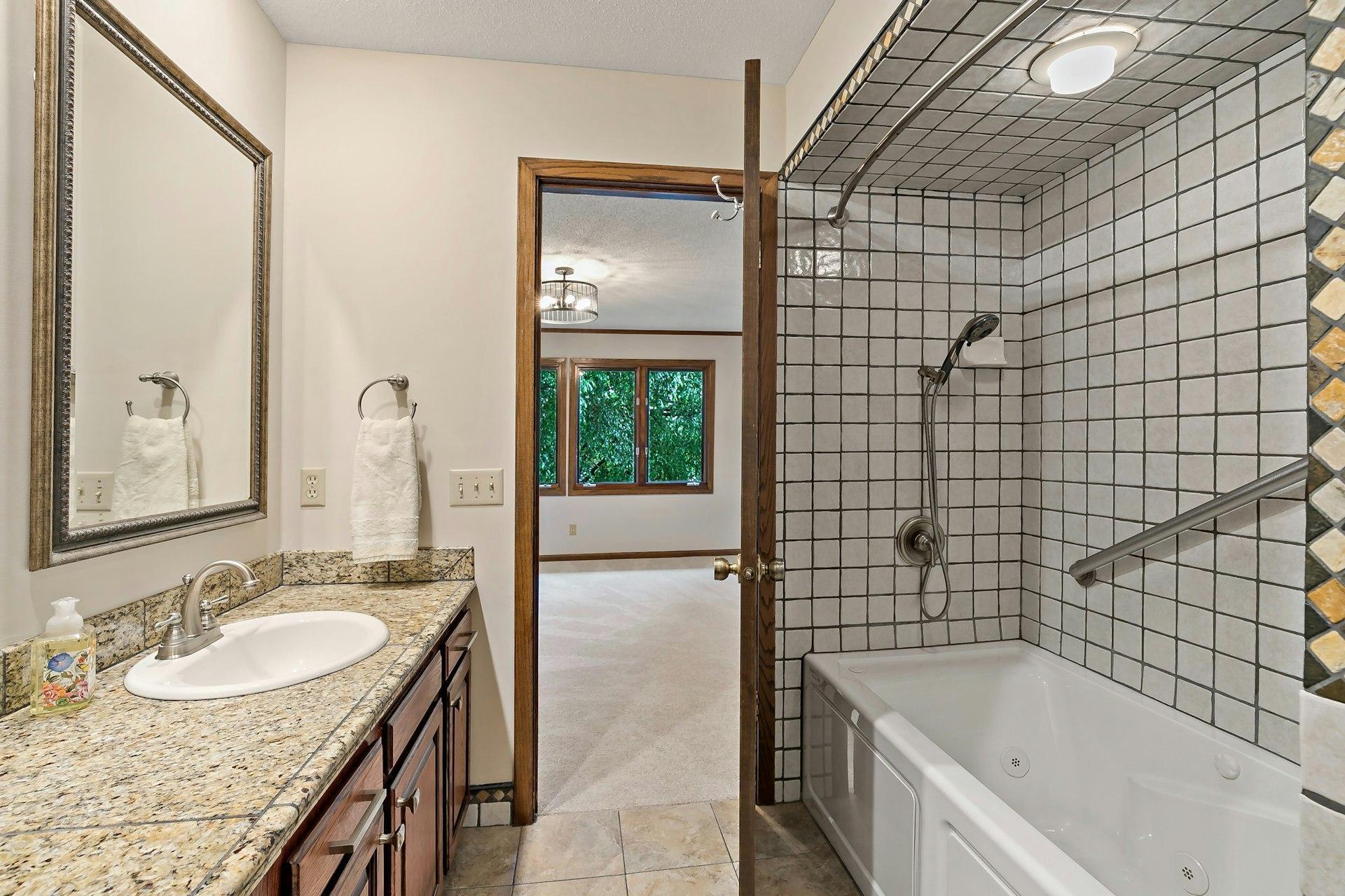 15466 Village Woods Drive, Eden Prairie, Minnesota image 21
