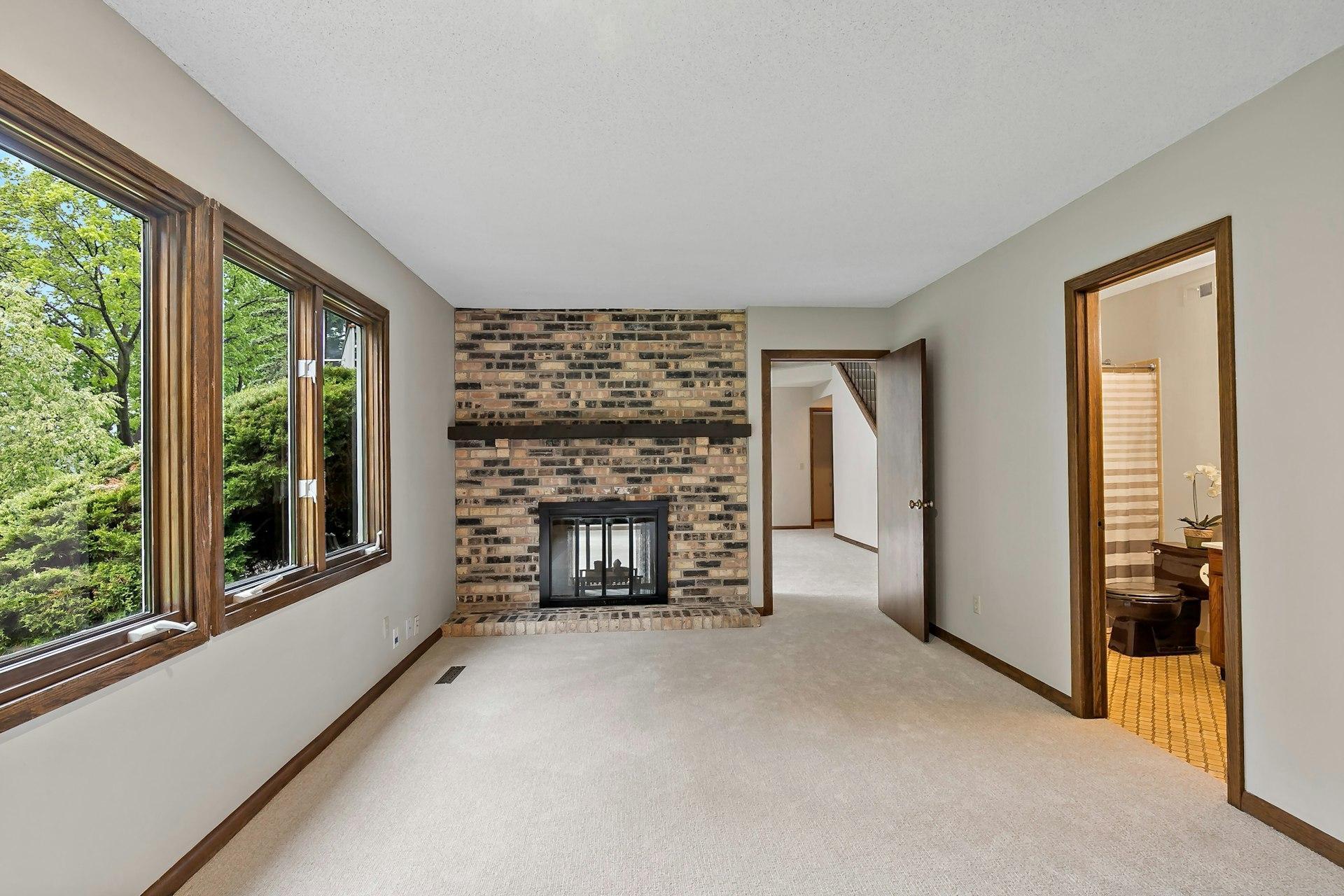 15466 Village Woods Drive, Eden Prairie, Minnesota image 23