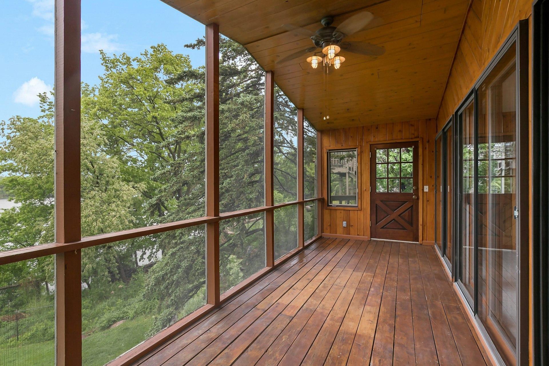 15466 Village Woods Drive, Eden Prairie, Minnesota image 11