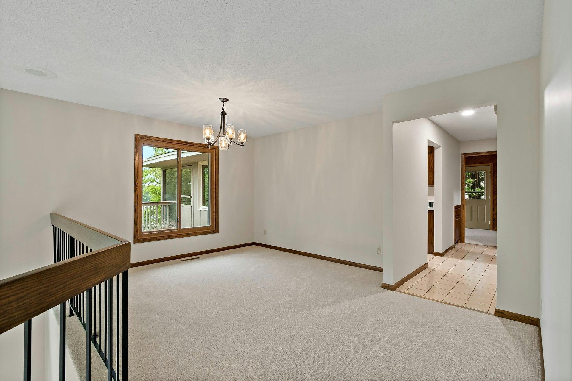 15466 Village Woods Drive, Eden Prairie, Minnesota image 13