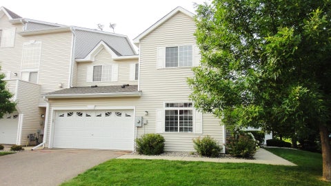 Townhouse For Rent - 9406 Marshall Road<br/> Eden Prairie, MN 55347