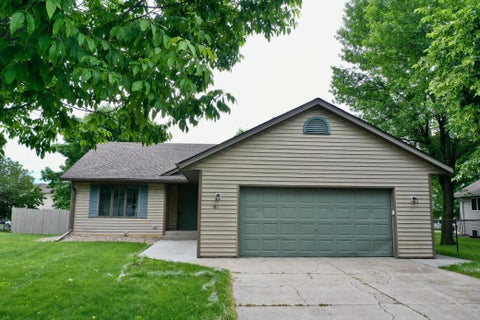 Homes For Sale - 1811 13th Street<br/> Willmar, MN 56201