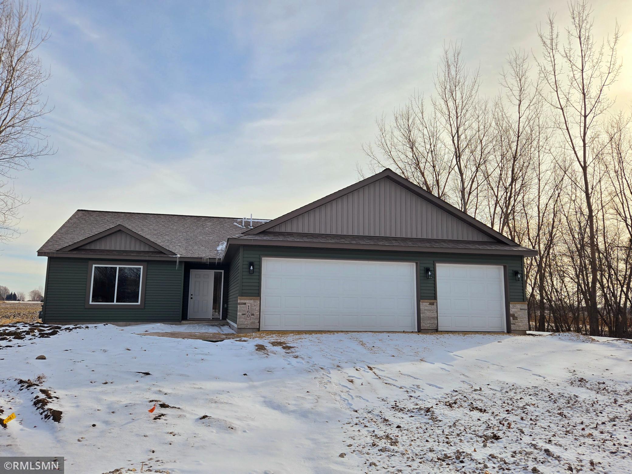 160 Lake Erin Drive, Green Isle, Minnesota image 1