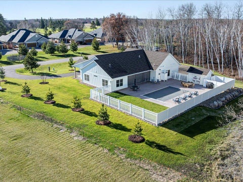 Homes For Sale - 7986 Whitebirch Drive<br/> Breezy Point, MN 56472