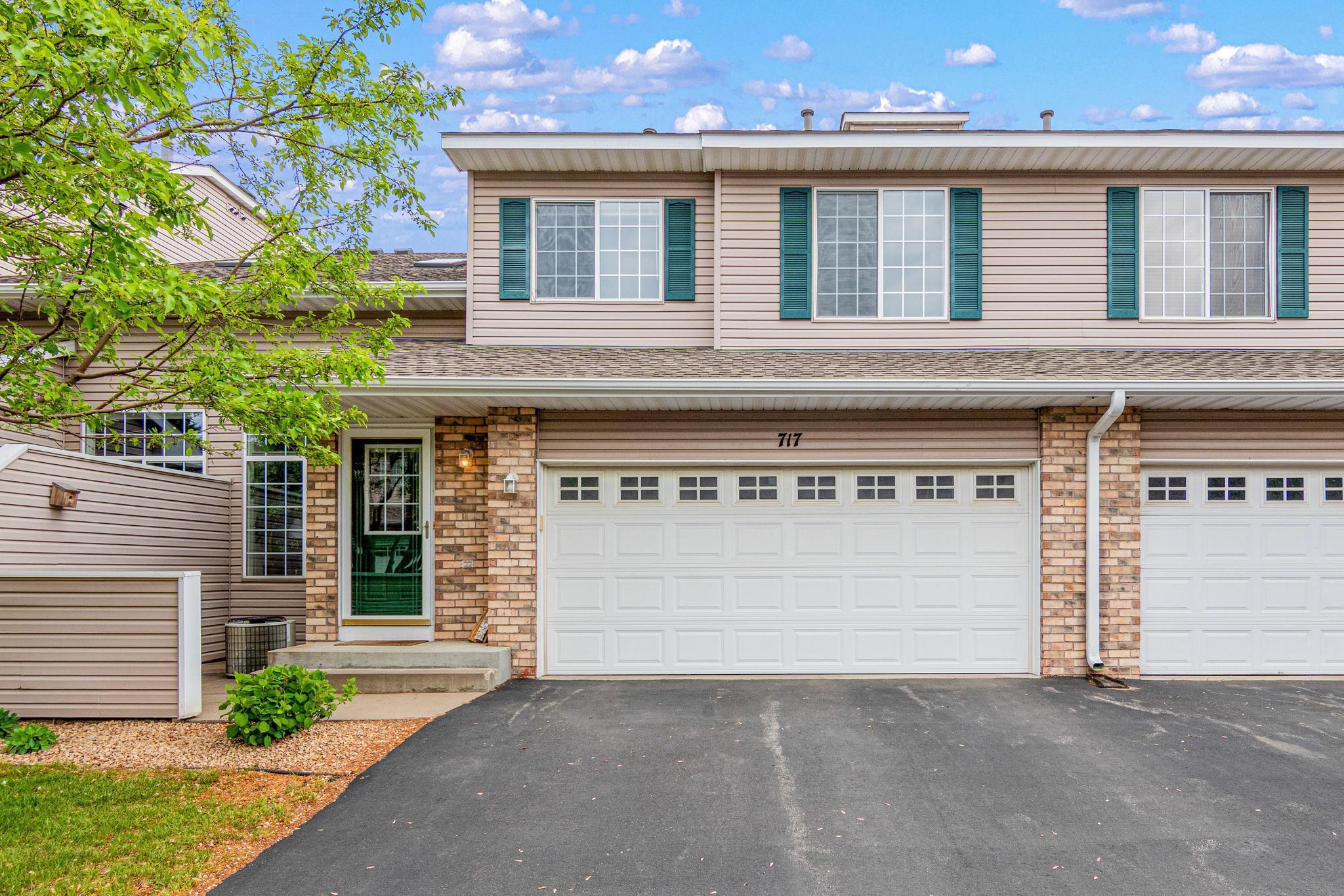 717 Grandview Way, Hudson, Wisconsin image 1