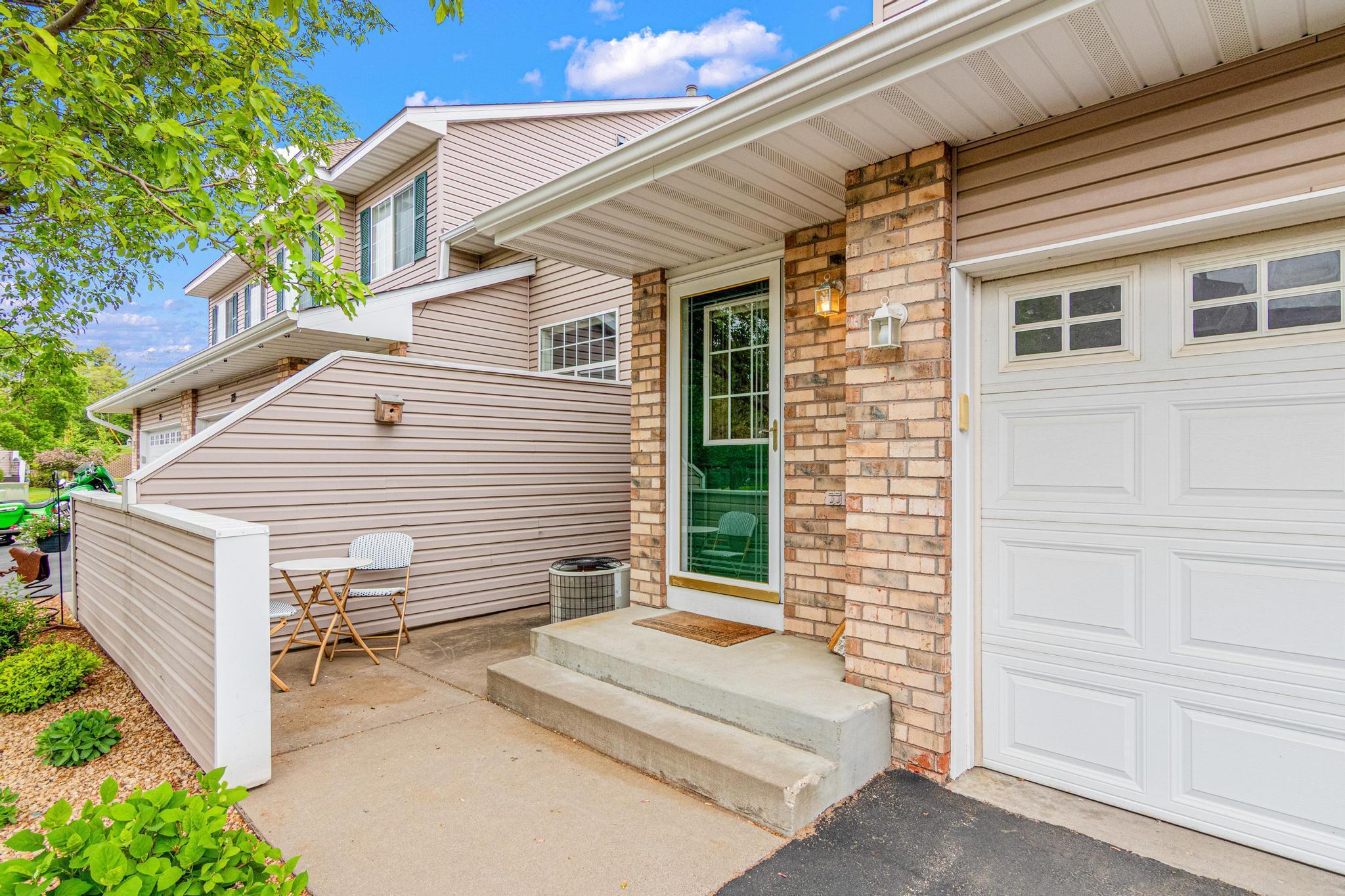 717 Grandview Way, Hudson, Wisconsin image 2