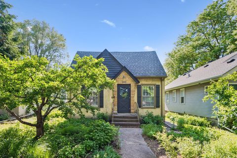 Homes For Sale - 3353 Russell Avenue<br/> Hennepin County, Minneapolis, MN 55412