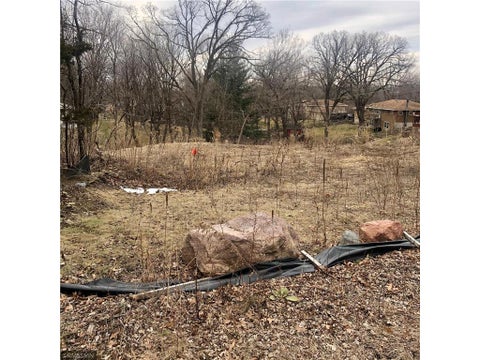 Vacant Land For Sale - 14920 Sharon Lane<br/> Burnsville, MN 55306