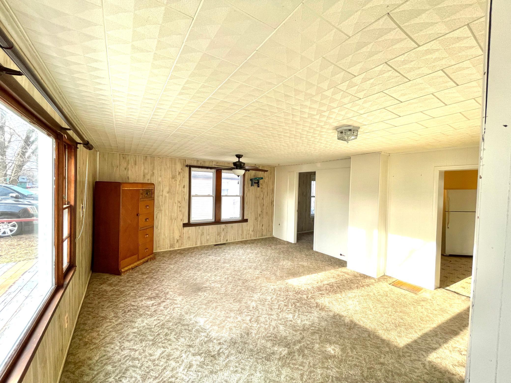 839 Clement Street, Worthington, Minnesota image 4