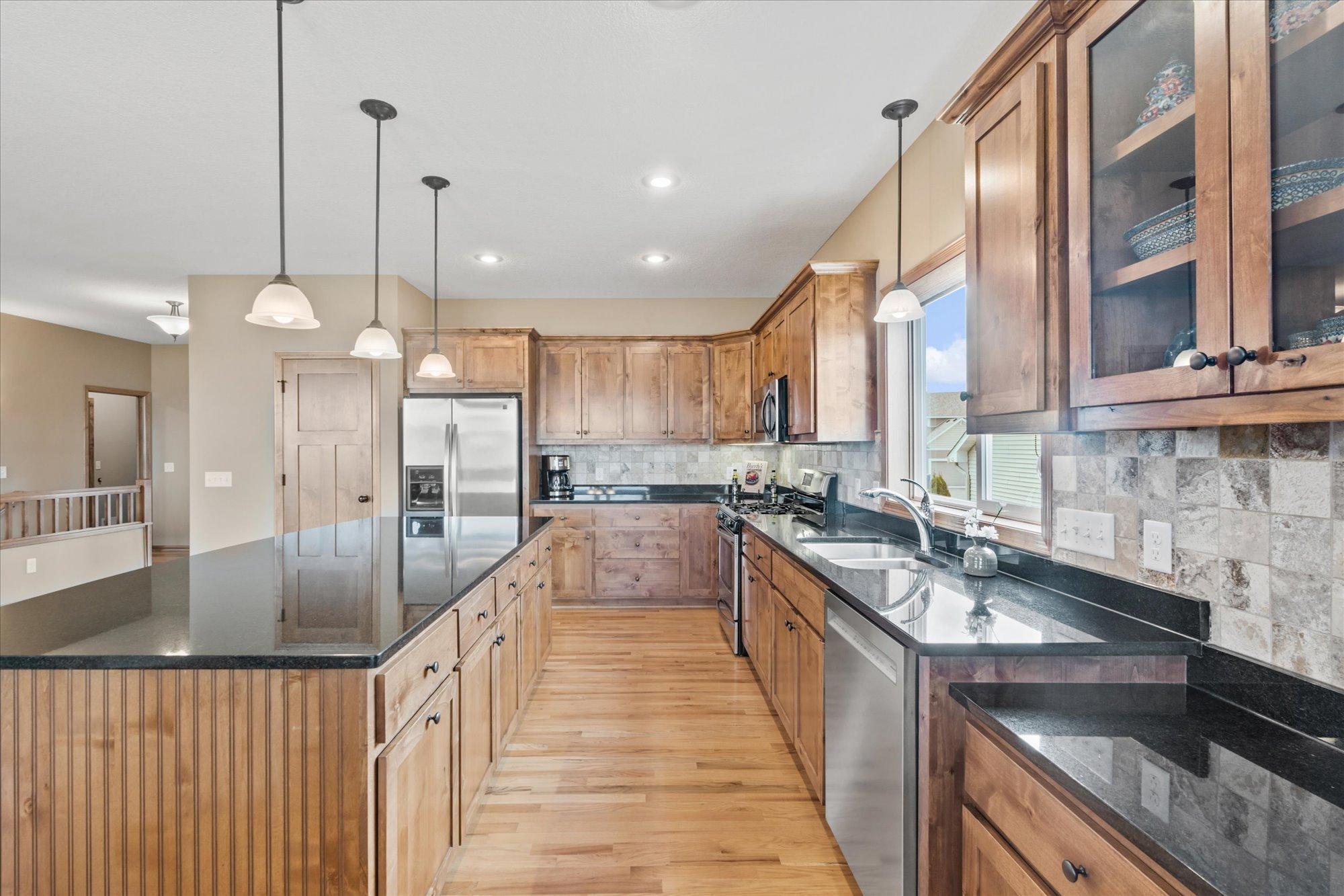 8933 197th Street, Lakeville, Minnesota image 9