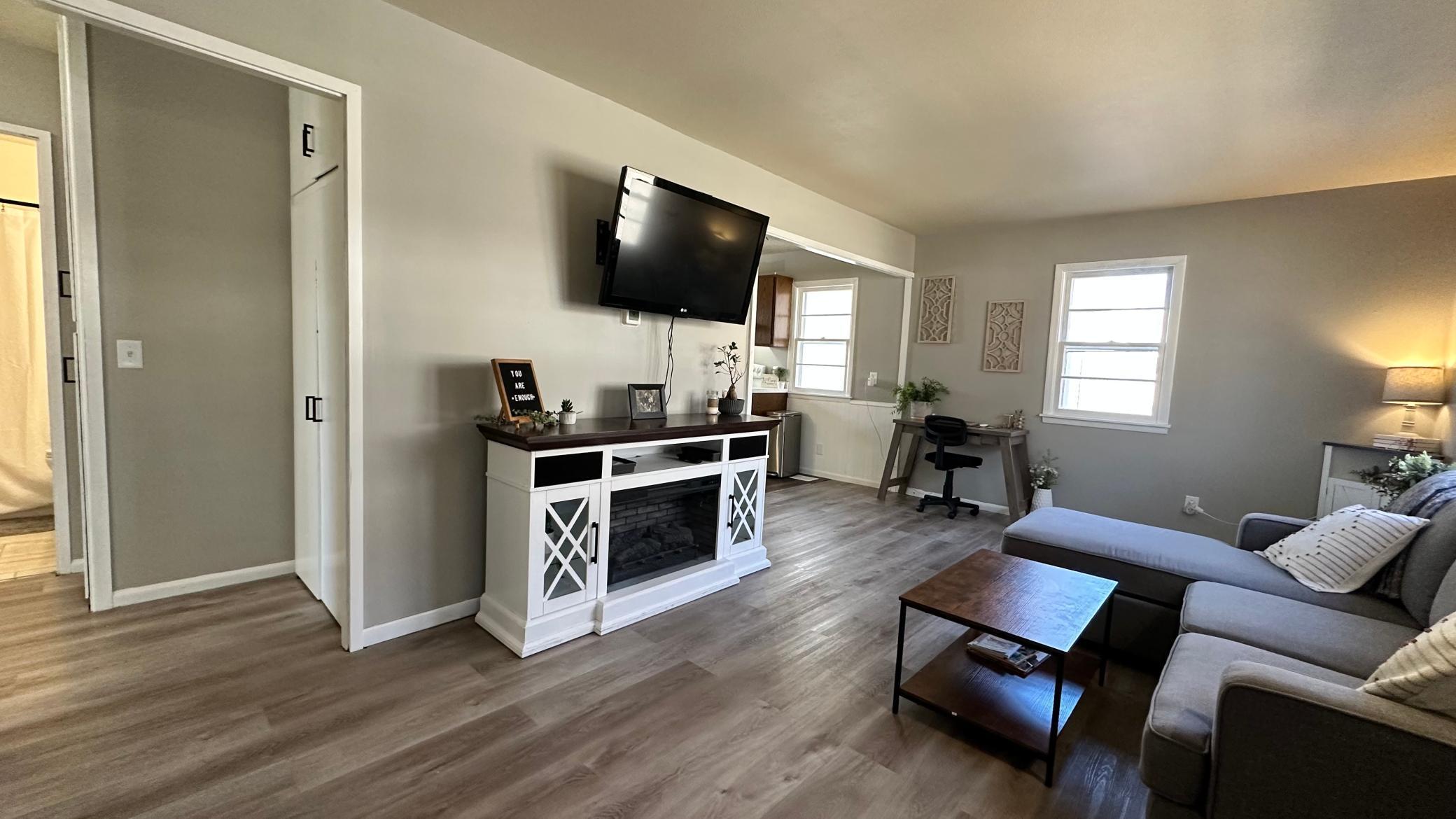 1707 Hillview Lane, Rochester, Minnesota image 3