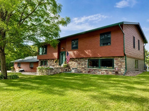 Homes For Sale - 140 2nd Street<br/> Winona County, Lewiston, MN 55952