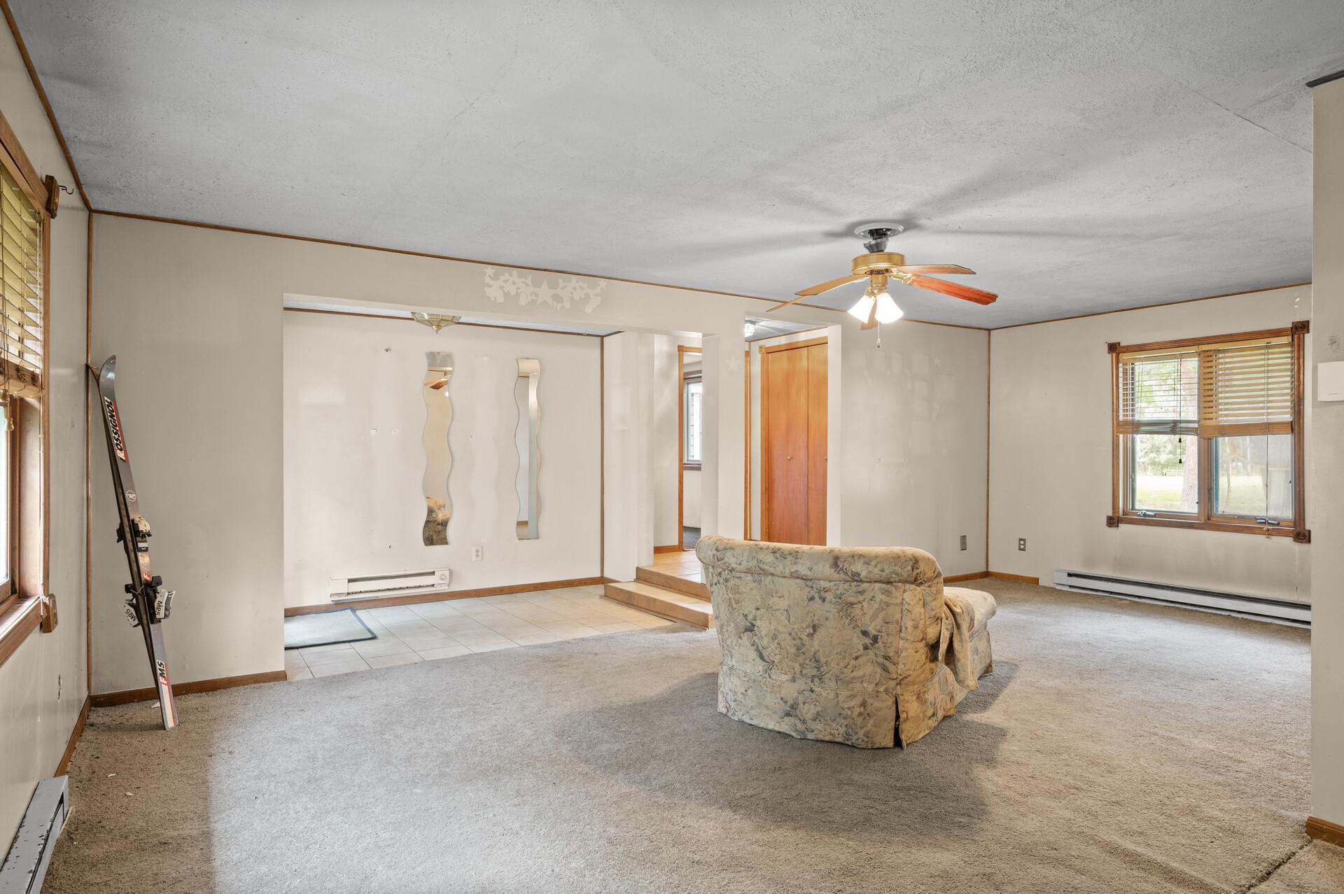 1901 Oakview Lane, Plymouth, Minnesota image 4