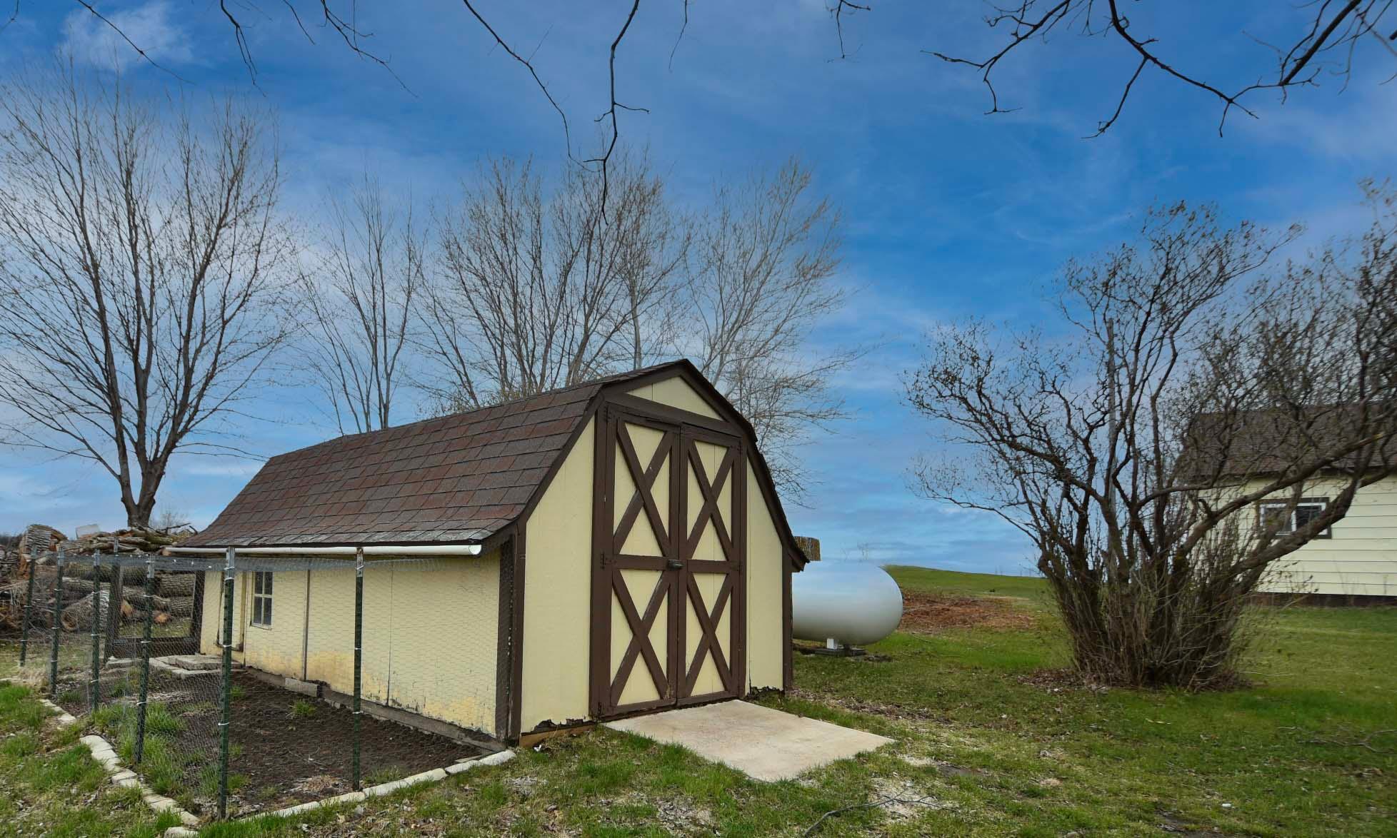 18758 480th Street, Zumbrota, Minnesota image 49