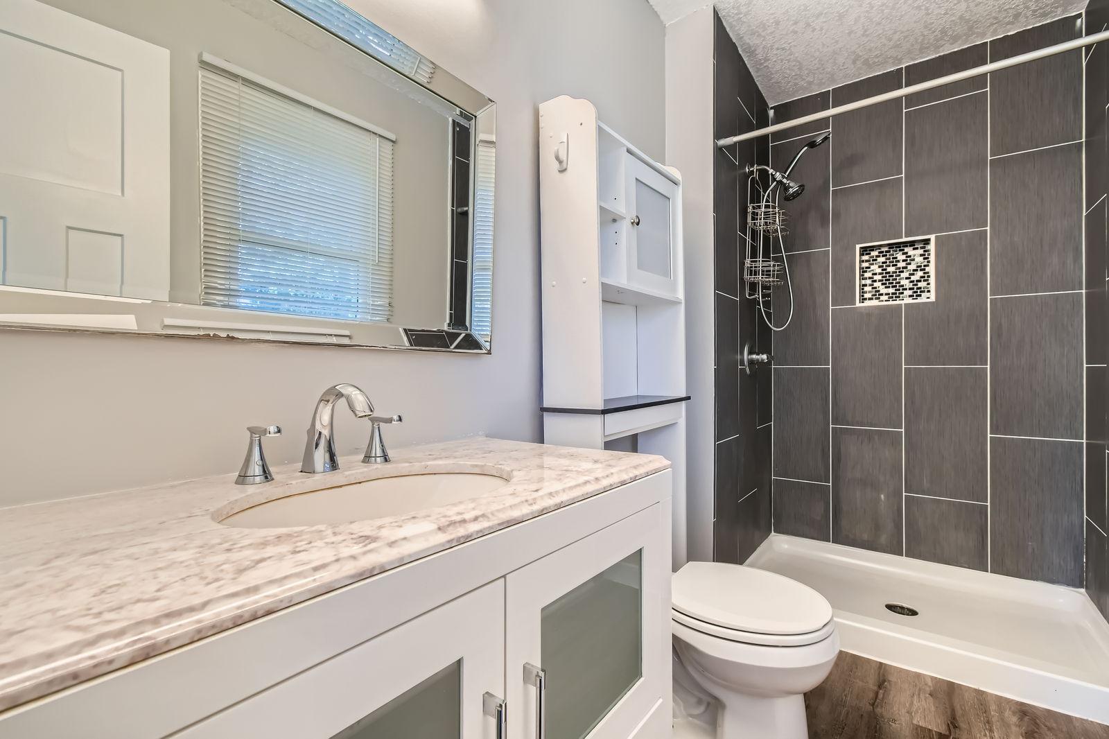 2356 Teakwood Drive, Saint Paul, Minnesota image 12