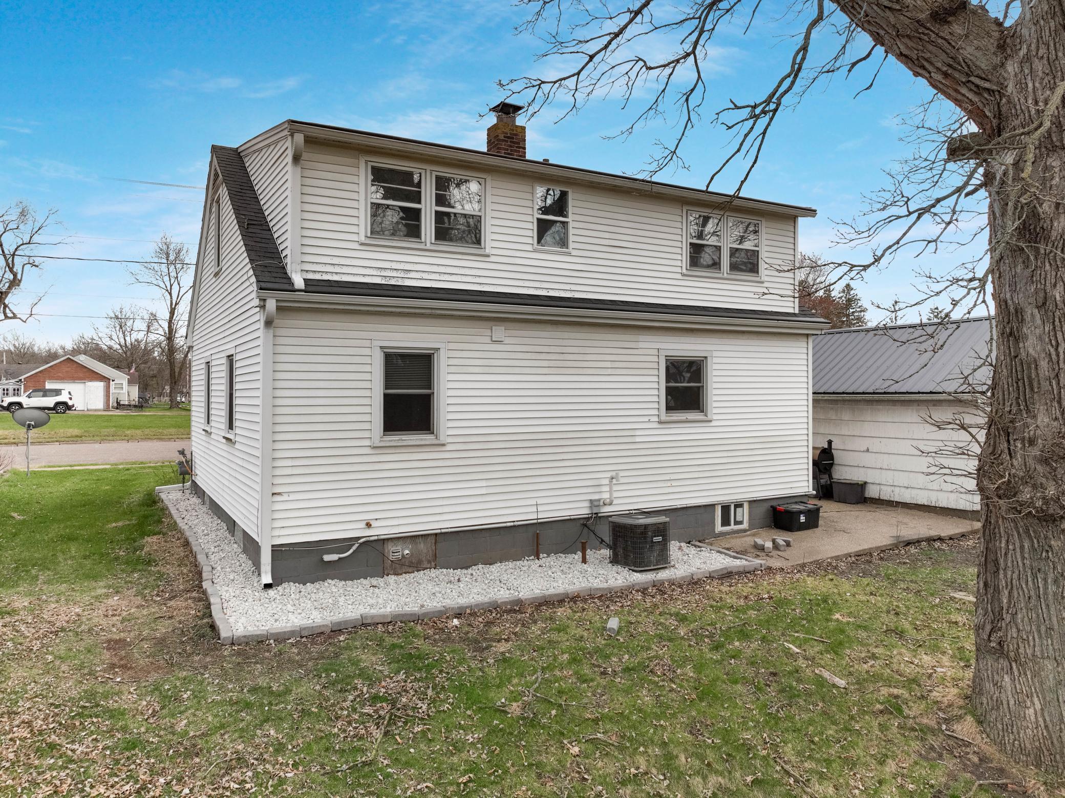 18374 Melby Street, Whitehall, Wisconsin image 7