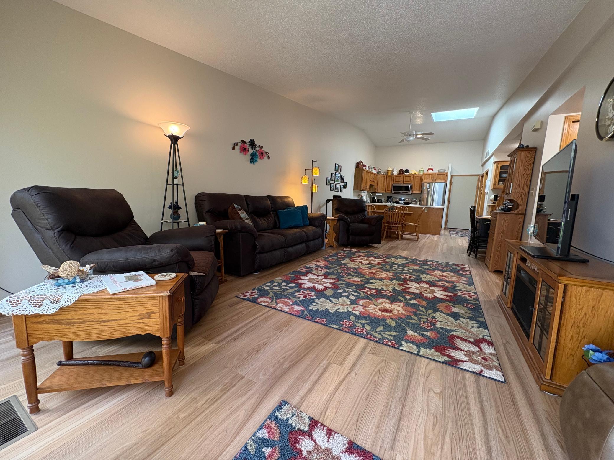 40 W Broadway, Plainview, Minnesota image 7