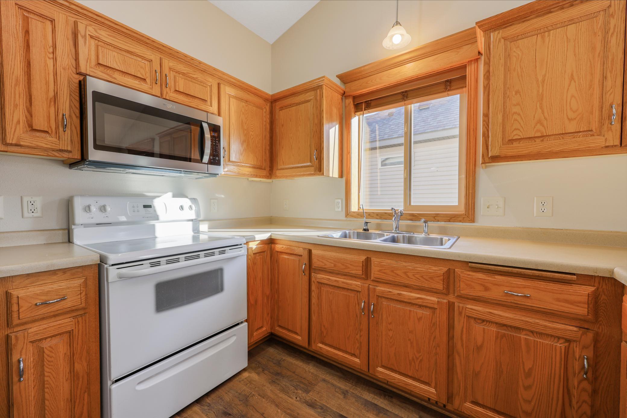 1243 Willow Pond Drive, Waite Park, Minnesota image 6