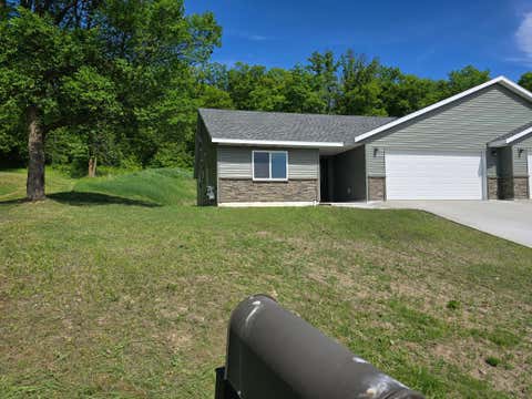 Townhouse For Sale - 1475 Michigan Avenue<br/> Detroit Lakes, MN 56501